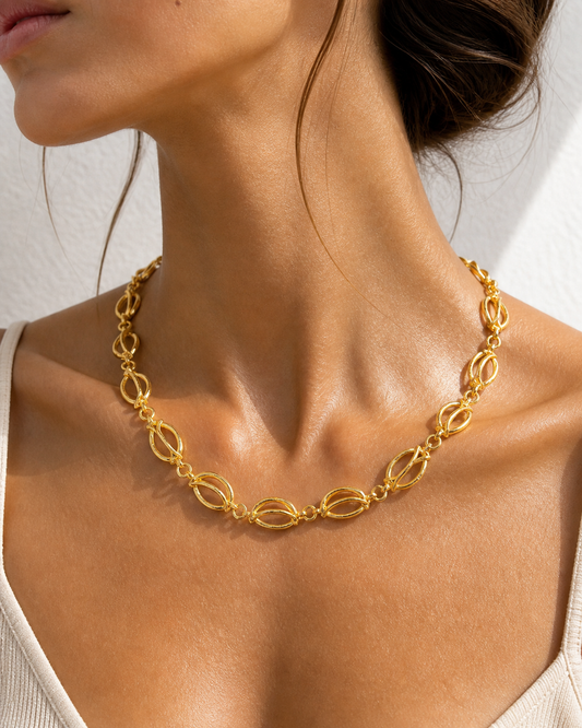Loop Gold Necklace