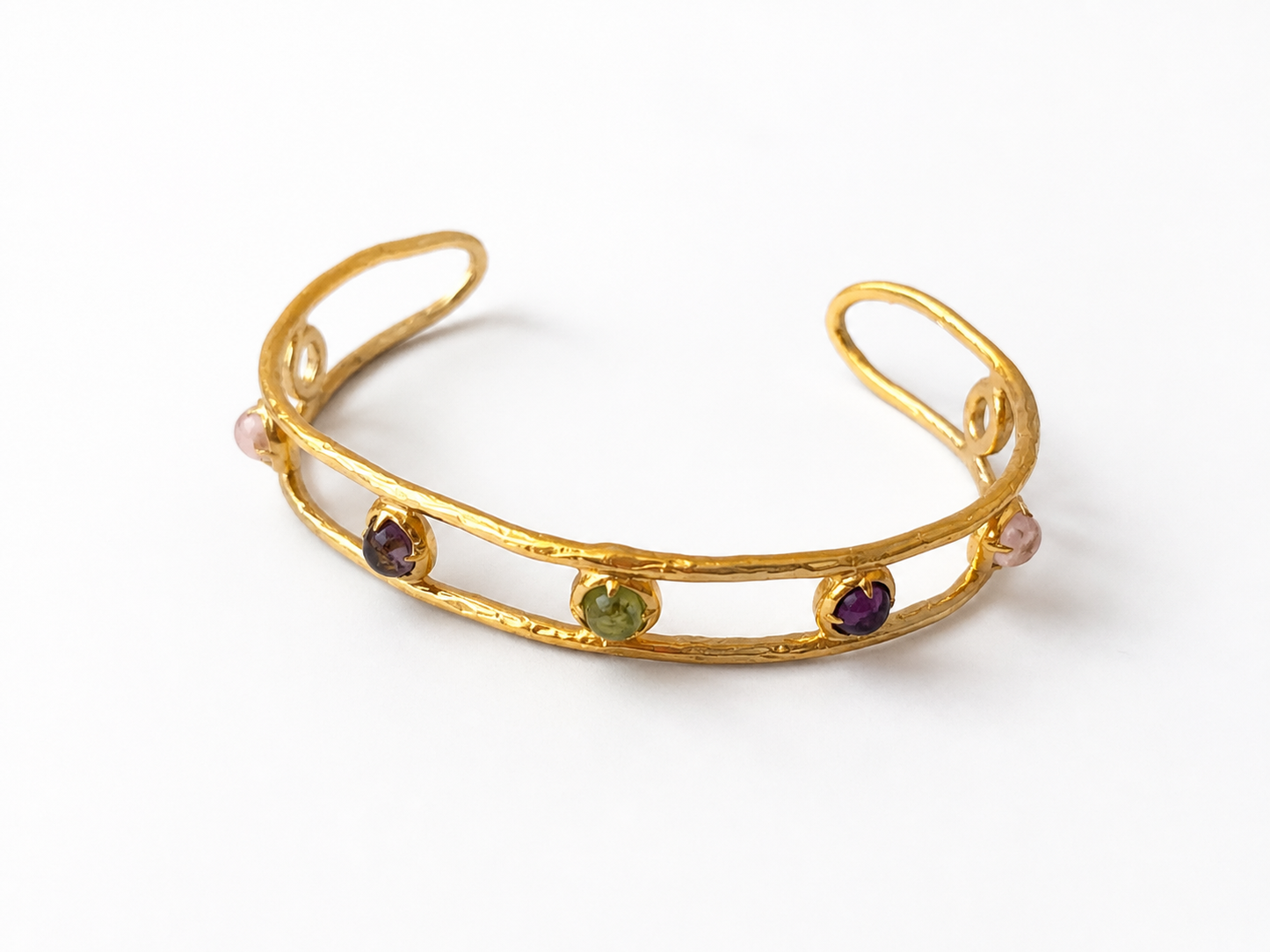 Elysia Gold Cuff Bracelet taş eksik